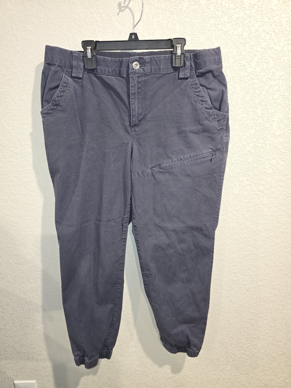 Duluth Trading Co. Blackhills Cotton Stretch Jogger Pants Slate Grey 14 - Picture 1 of 5